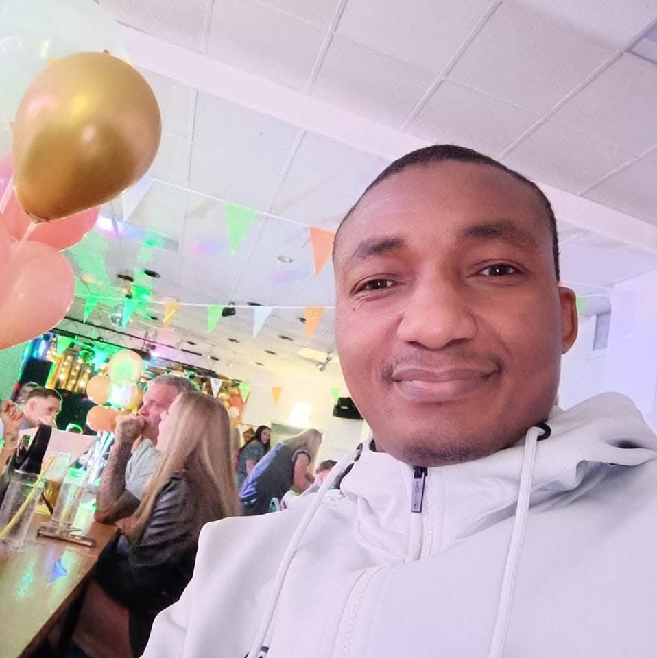 Bayo Olaomo